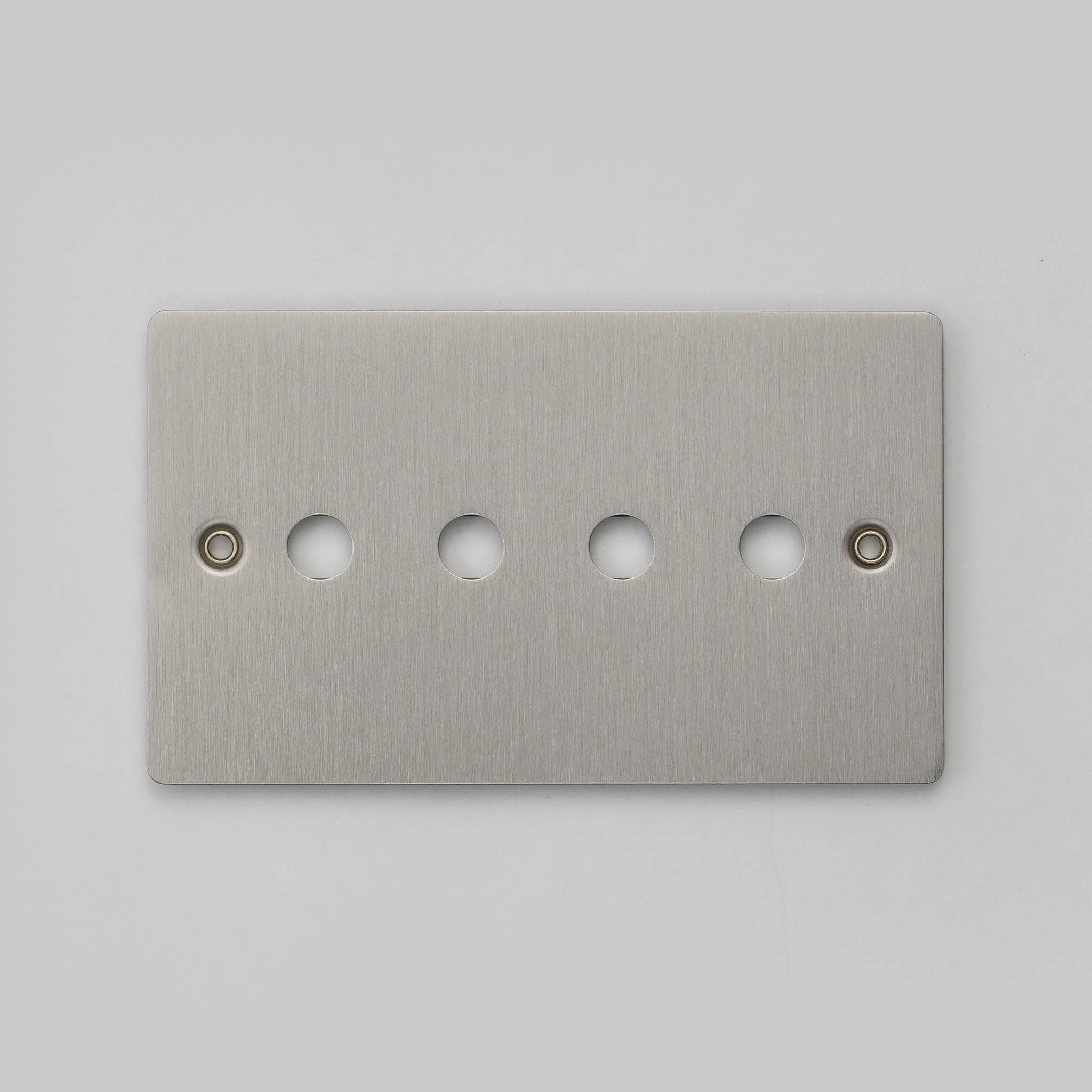 2G Wandplatte für vier Dimmer- oder Wippschalter-Module