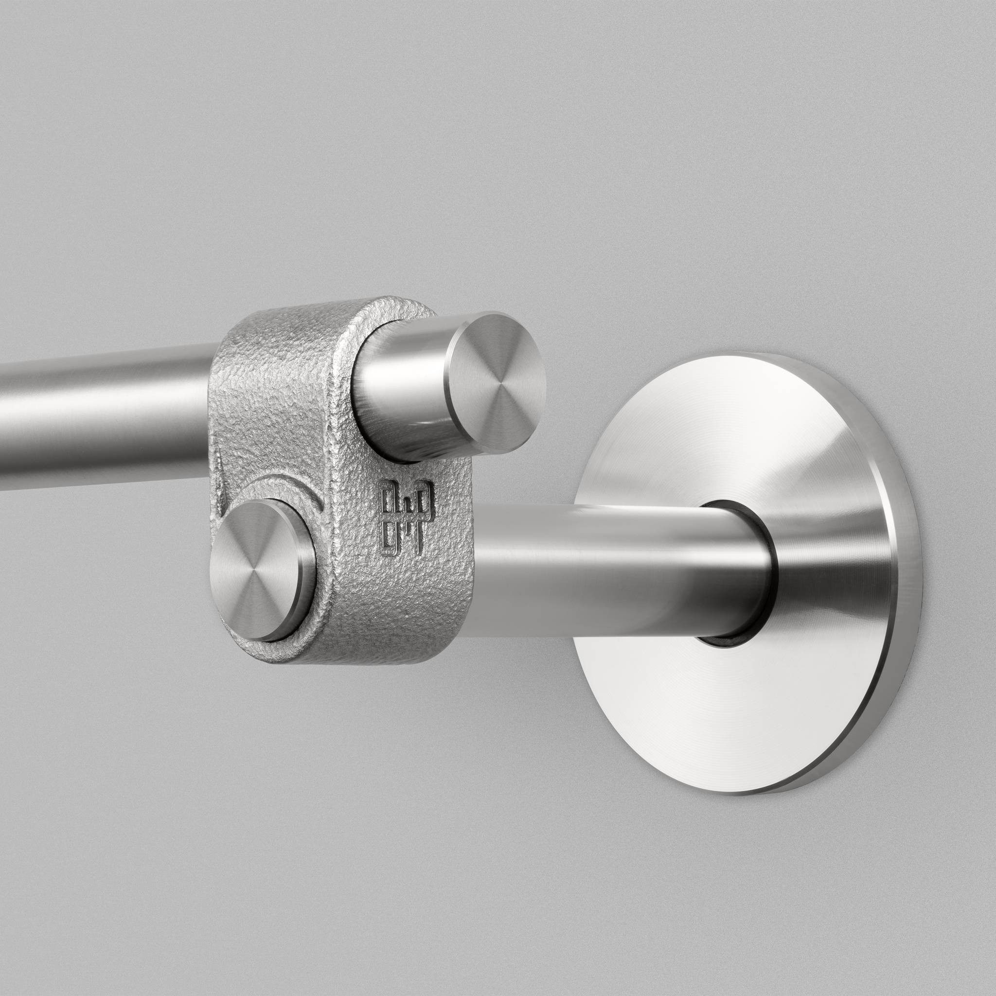 Solid Stainless Steel Towel Rail with Rough-Cast Knuckle and Polished Bar