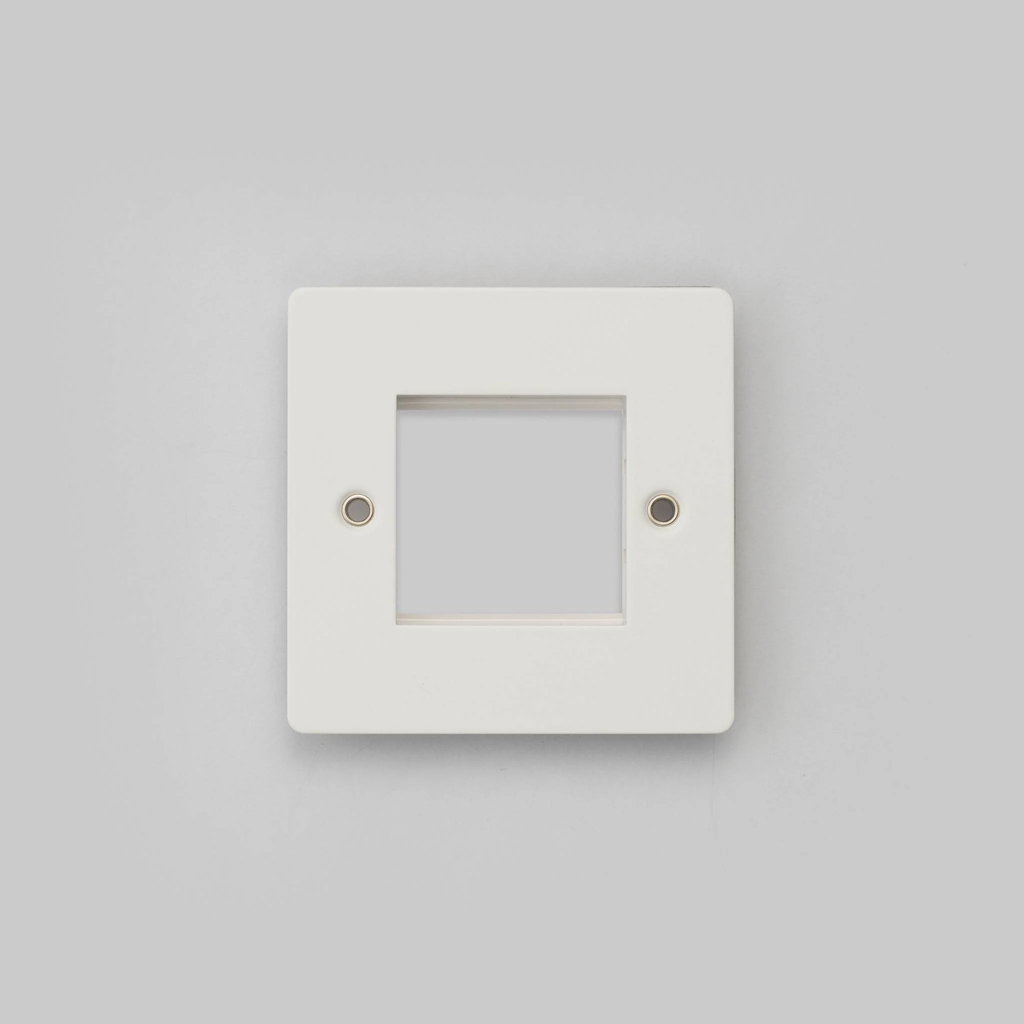 Pelat Dinding Logam 1G untuk Modul MODULE Tunggal, 45mm