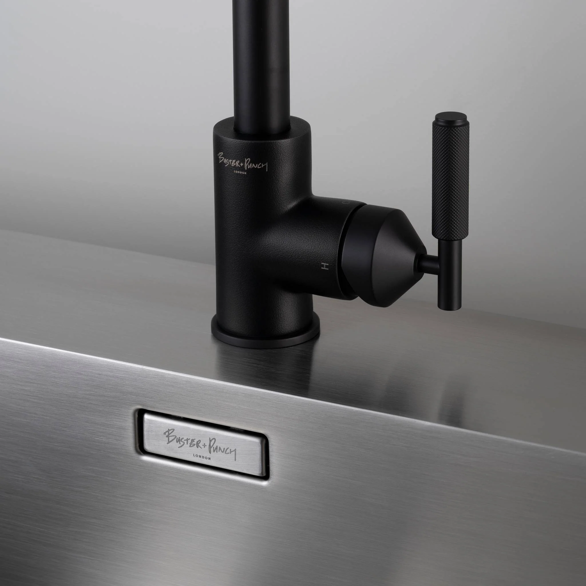 KERAN DAPUR UK / MIXER / CROSS