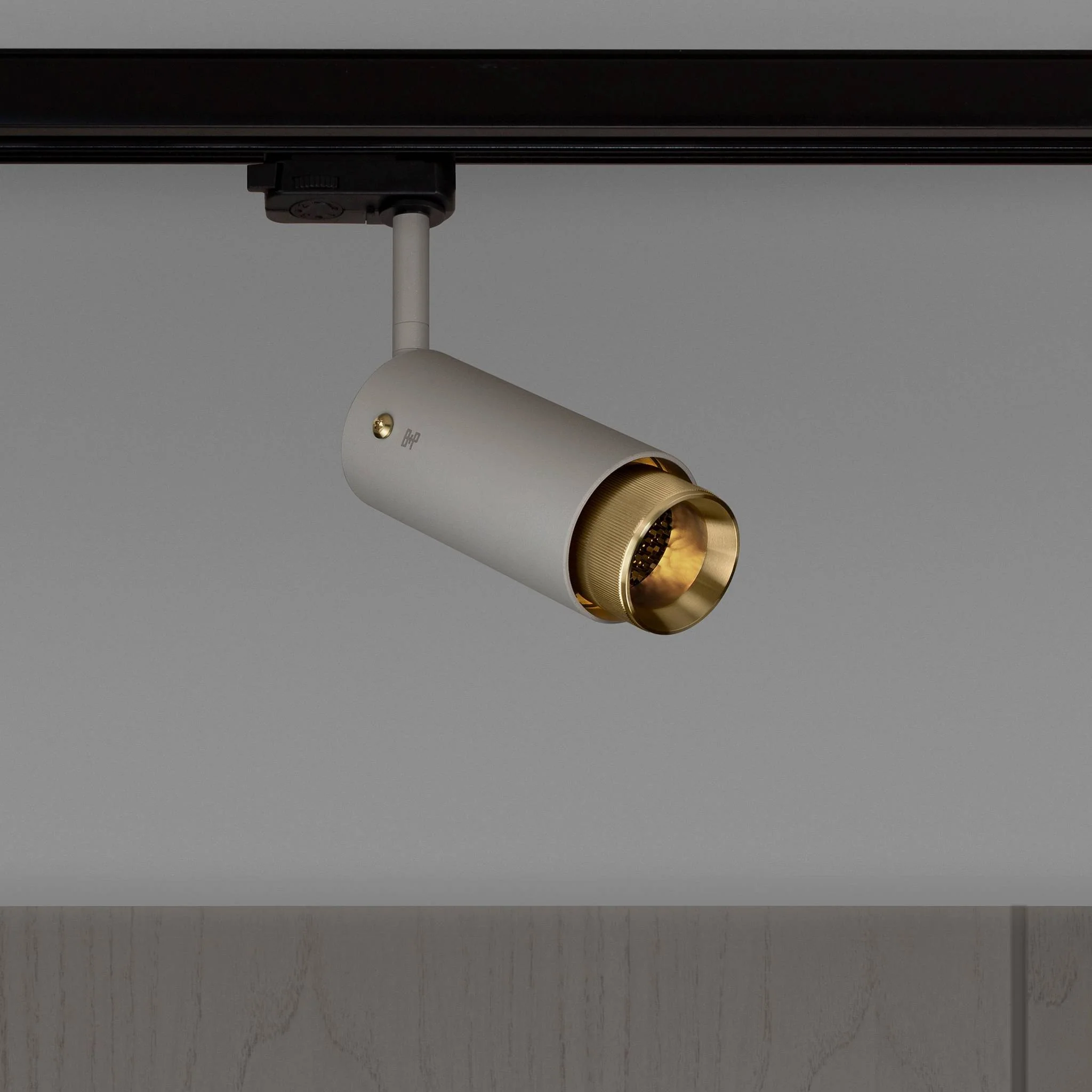 Linear-Knurl Track Spotlight EXHAUST LINEAR in Stone