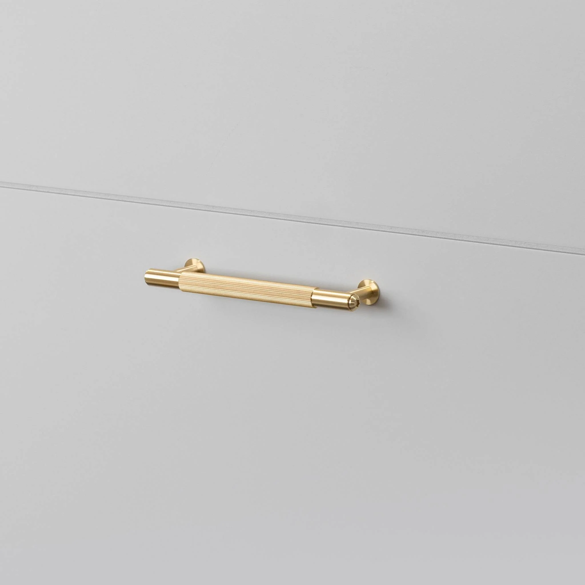 PULL BAR / LINEAR