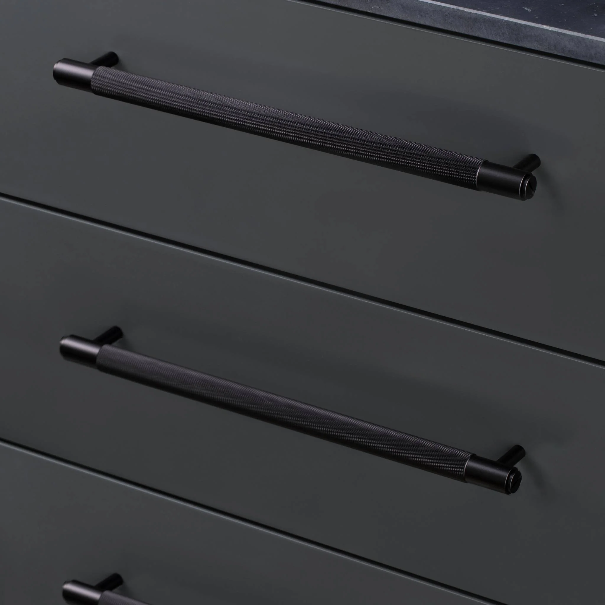 Cross-Knurl Pull Bar in Small, Medium and Large Sizes