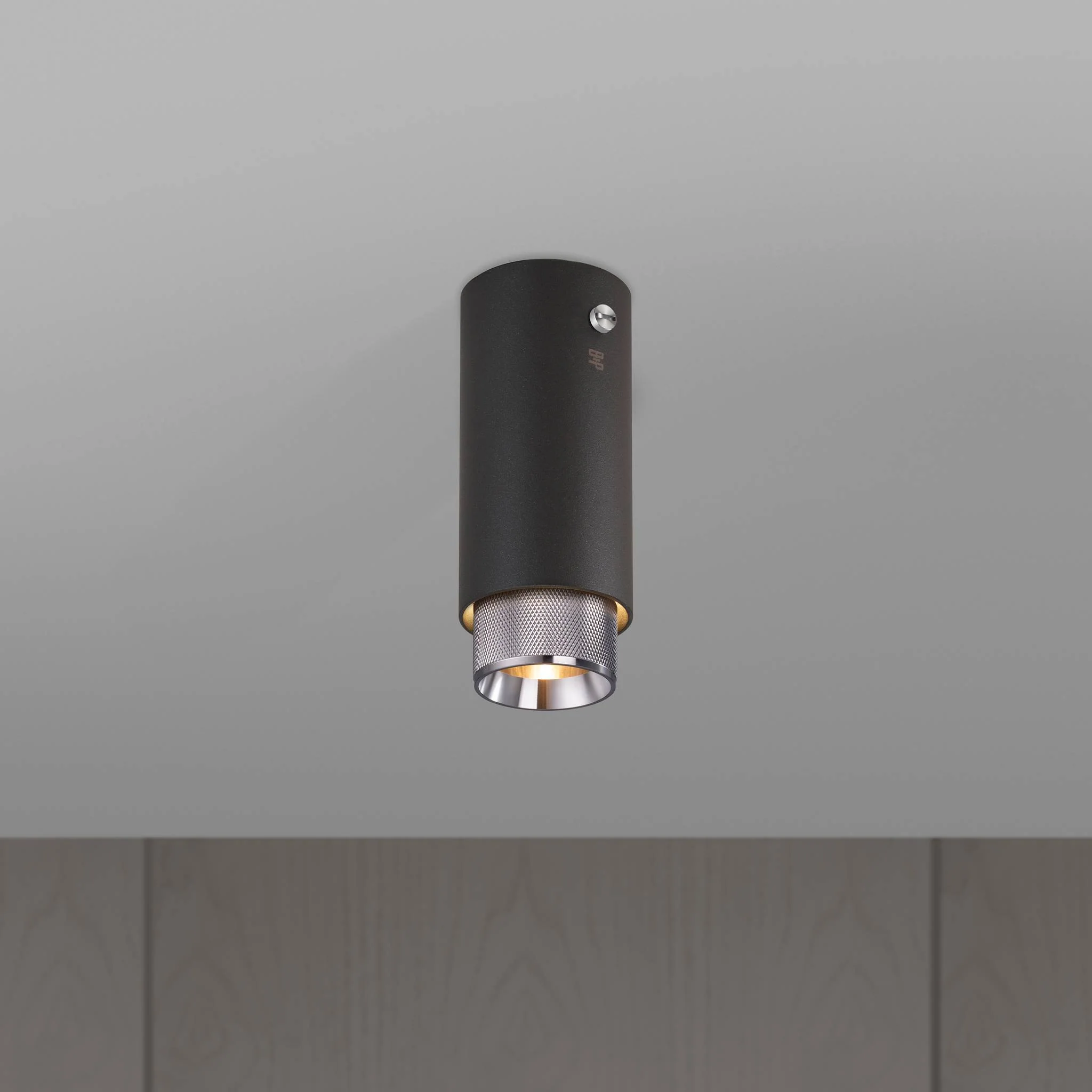 Foco de superficie EXHAUST SURFACE Cross en GRAPHITE