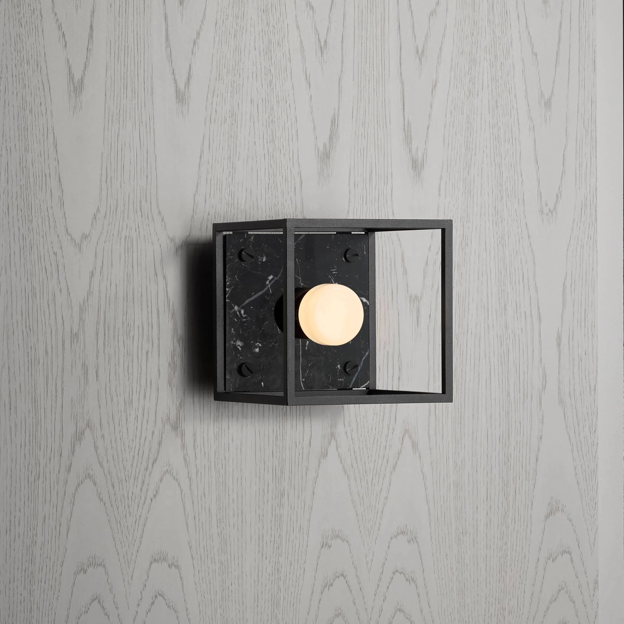Punch Bulb Puck Vormige LED Opal Warm Wit Licht Lamp