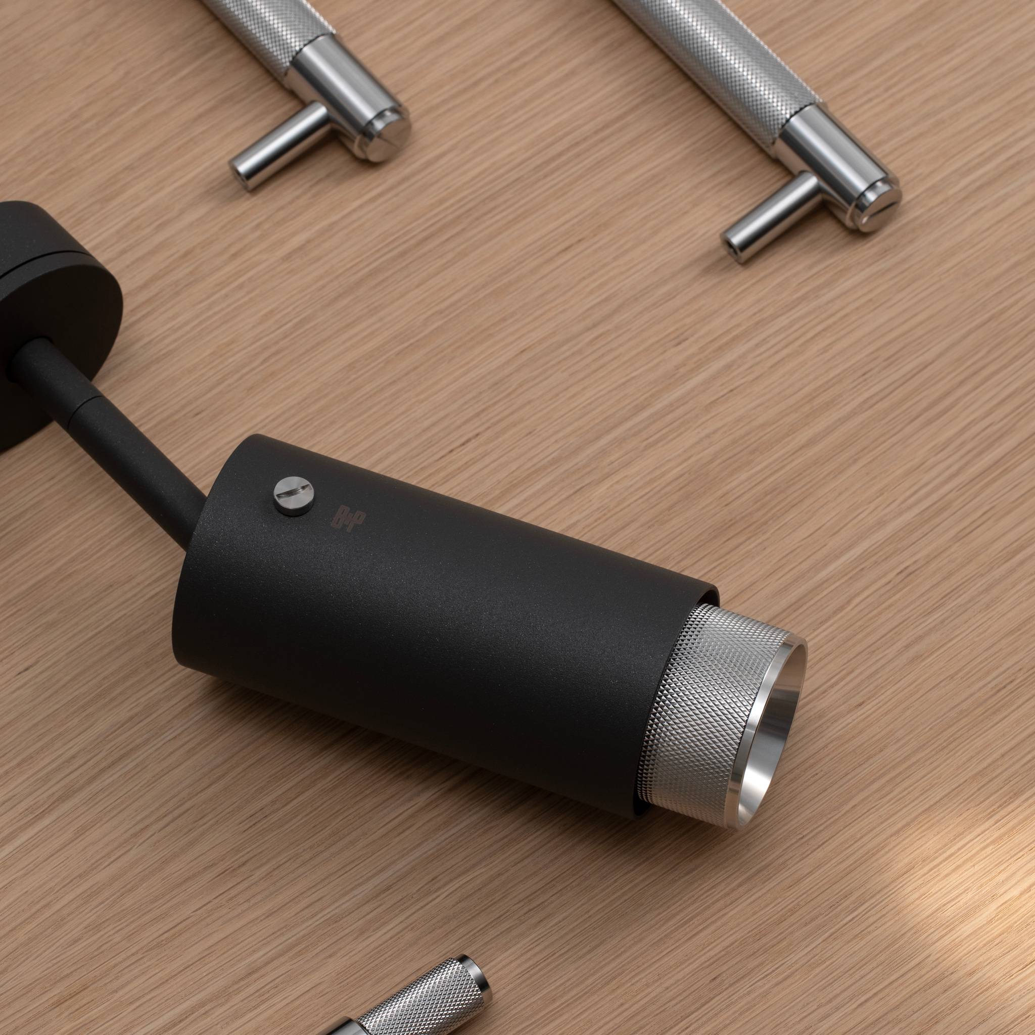 Foco orientable EXHAUST Spot Cross GRAPHITE