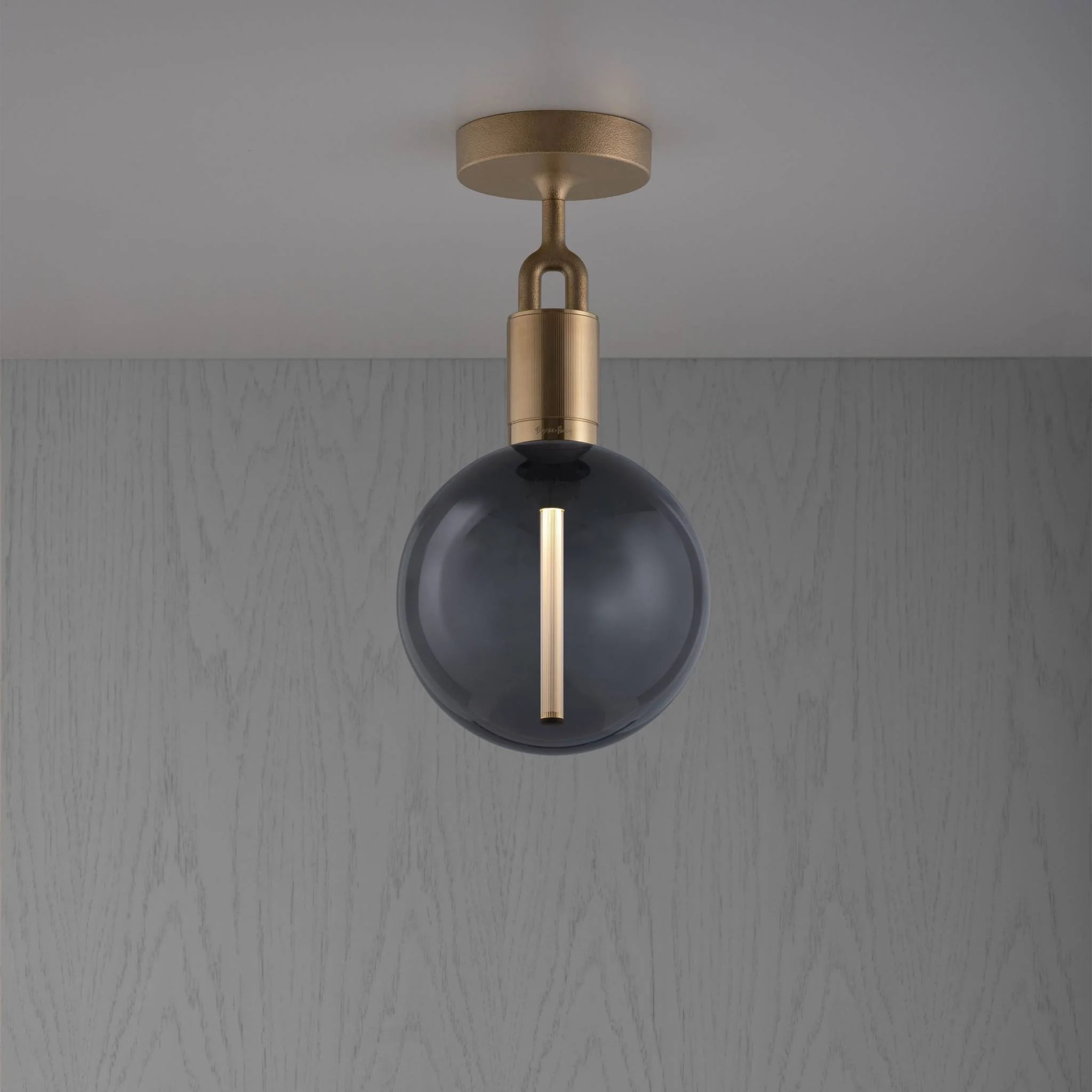 FORKED CEILING / LINEAR / gerookte bol / MEDIUM plafondhanglamp van gerookt glas