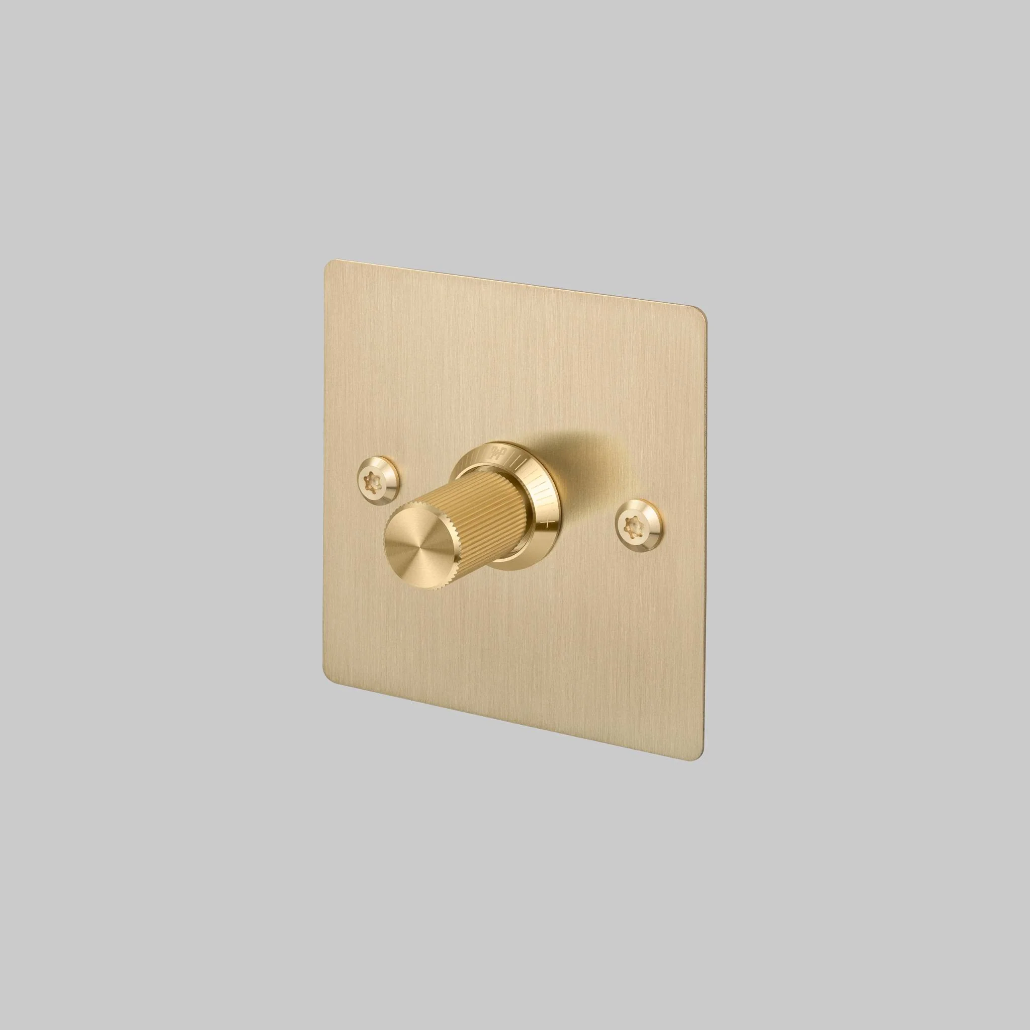 1G DIMMER / 120W / LINEAR / BRASS