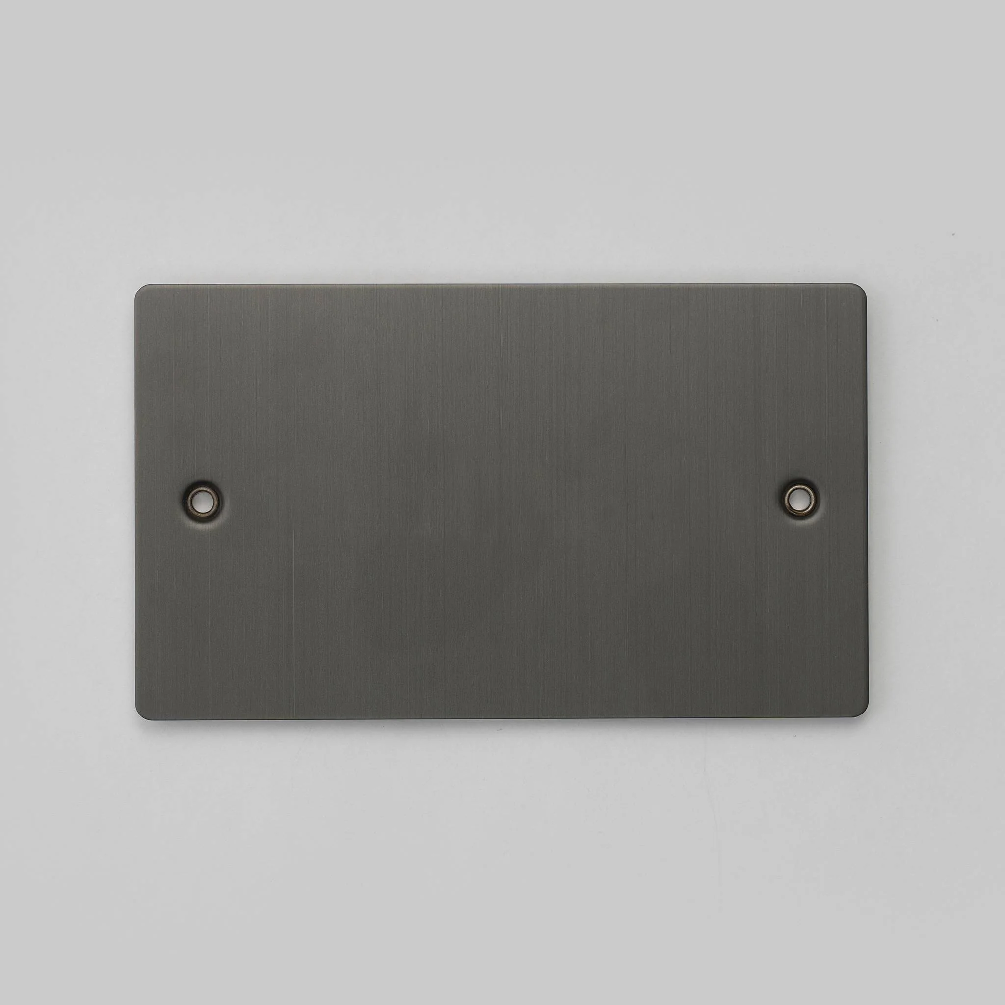 2G tyhjä seinälevy, massiivimetallia, B+P Detail Kit -yhteensopiva
