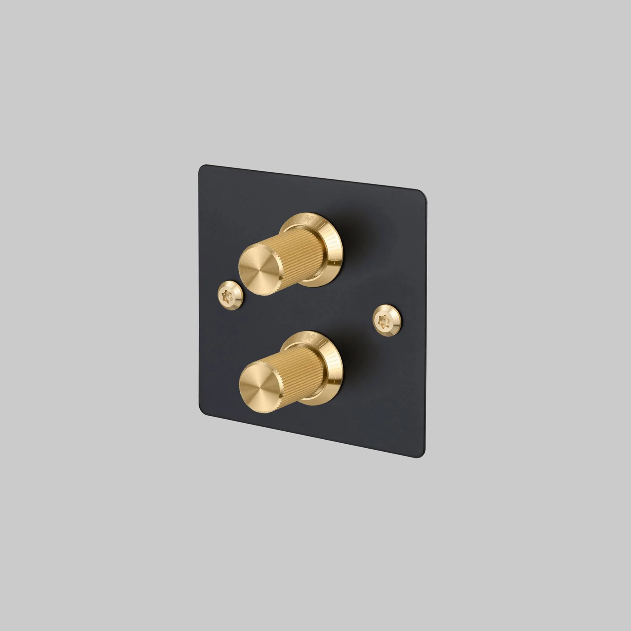 2G DIMMER / 120W / LINEAR / BLACK