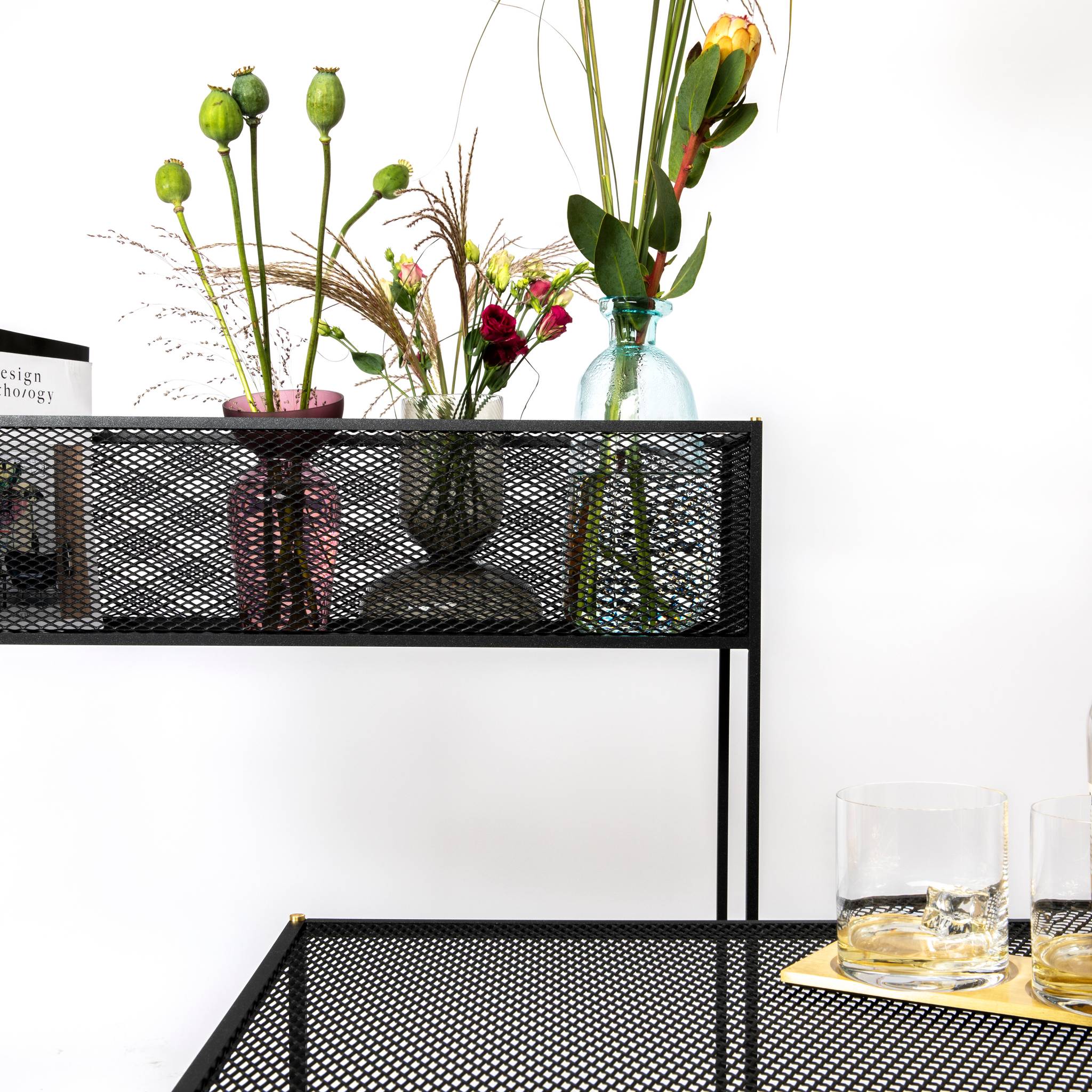 MESHED PLANTER 벽 및 화분용 모듈형 실내 플랜터