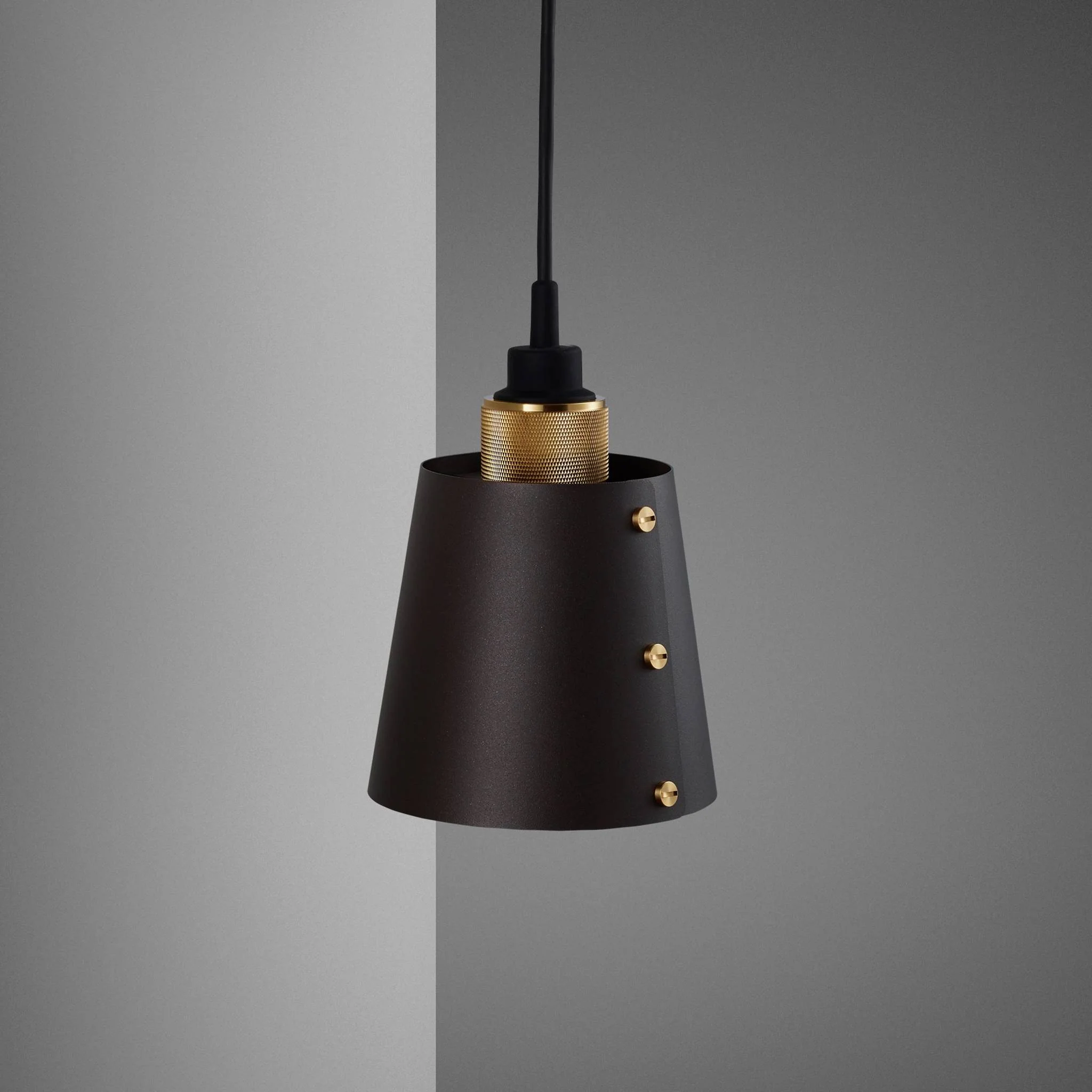 HOOKED Wall Cross Small Hooked Light in GRAPHITE Finish