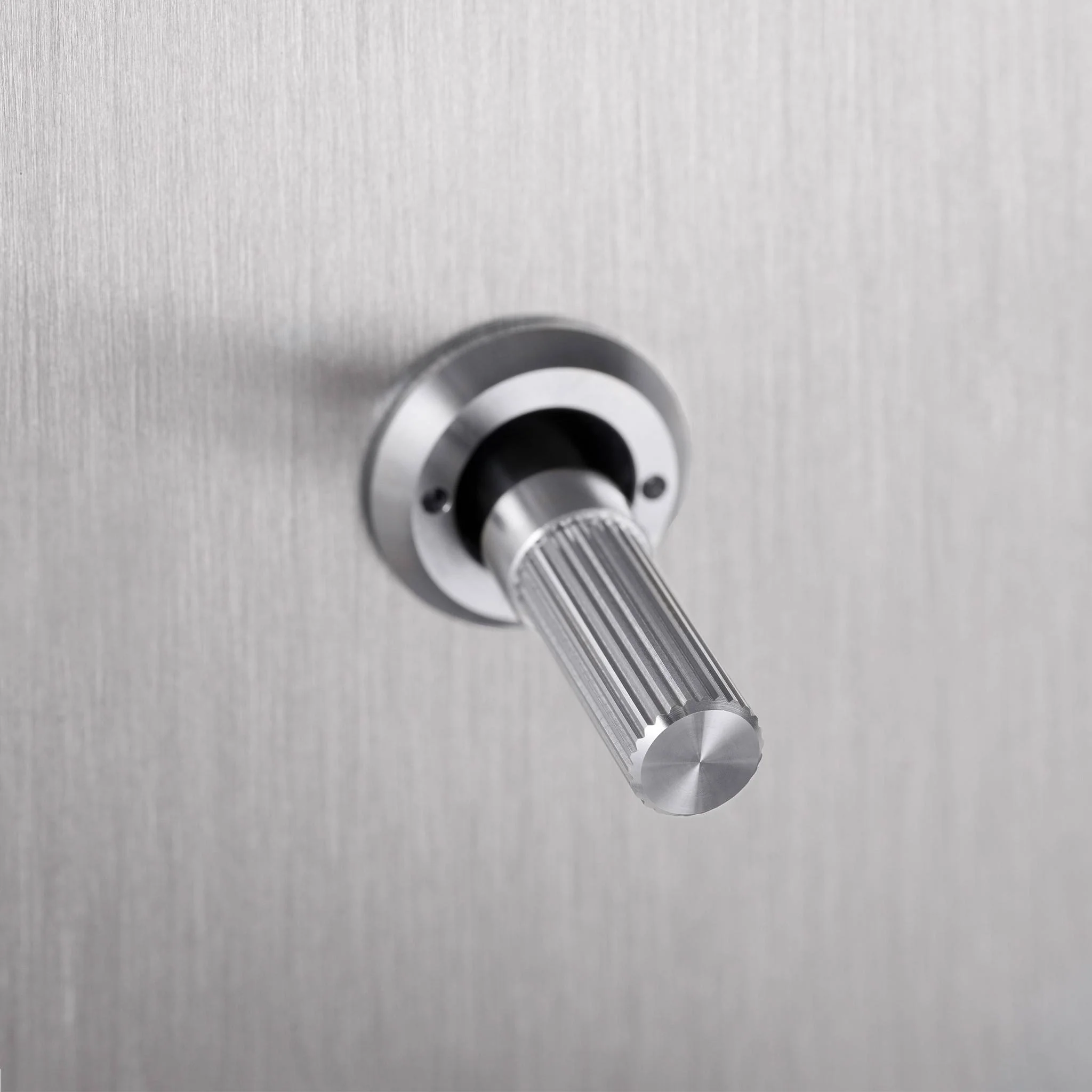 1G TOGGLE / 2-WAY / LINEAR / STEEL