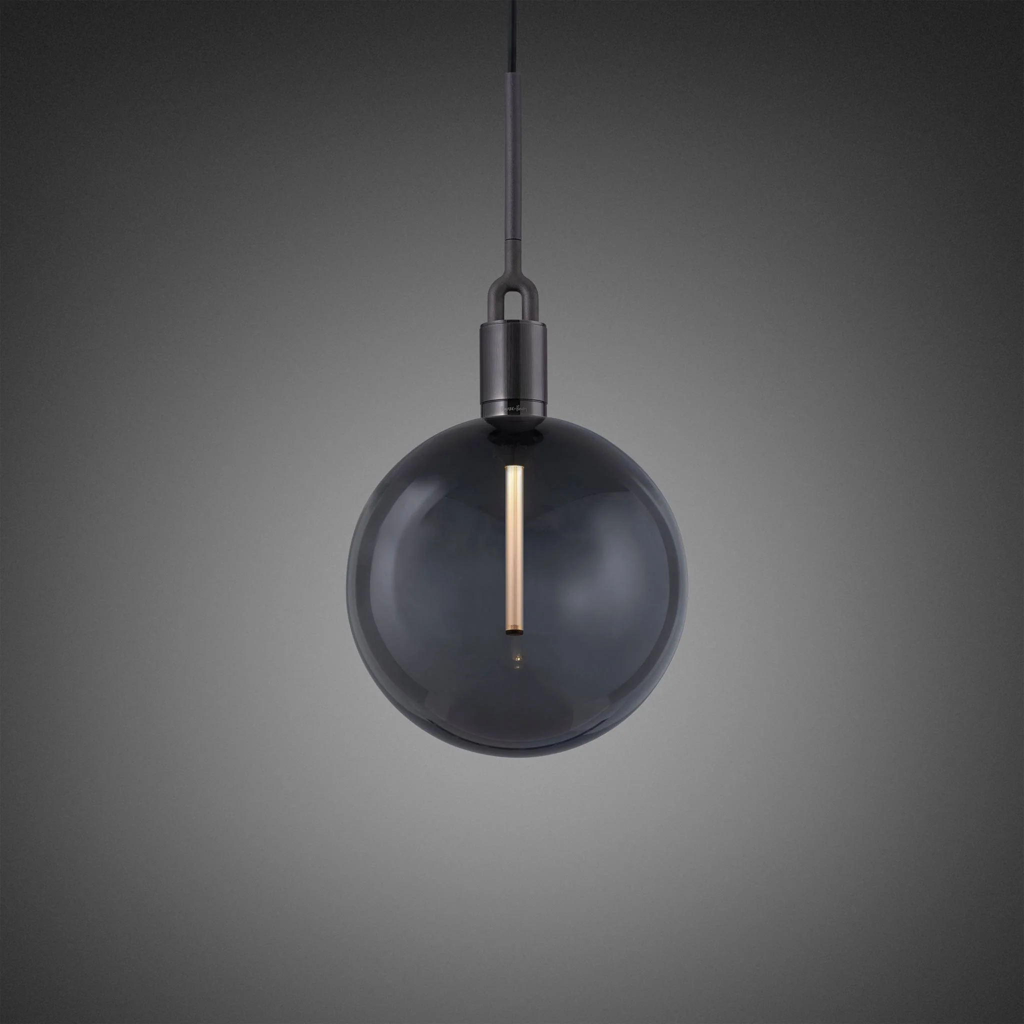 Wisząca lampa liniowa FORKED Globe SMOKED Large z przydymionymi kloszami