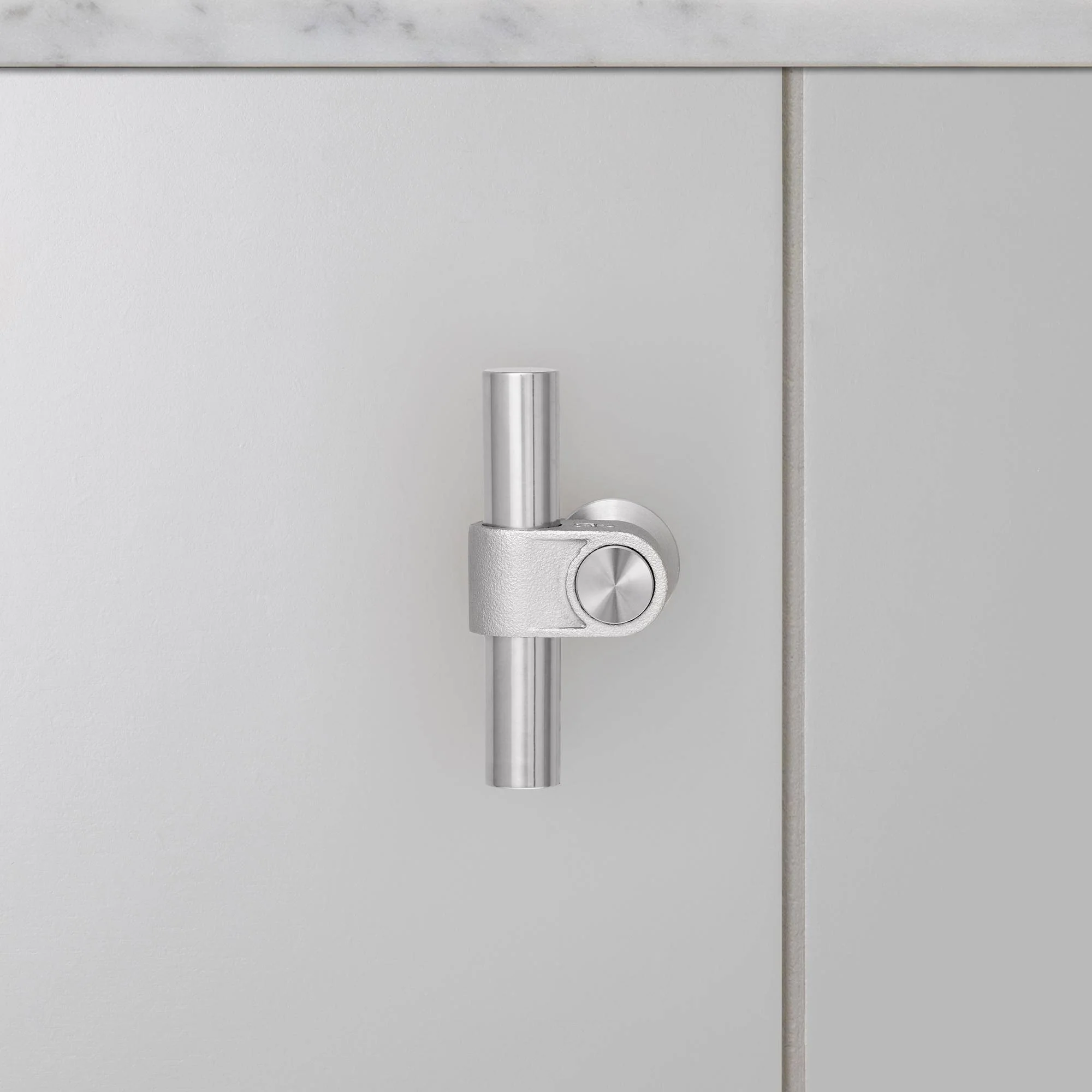 T-BAR / CAST T-Bar Cabinet Pull with Rough-Cast Knuckle