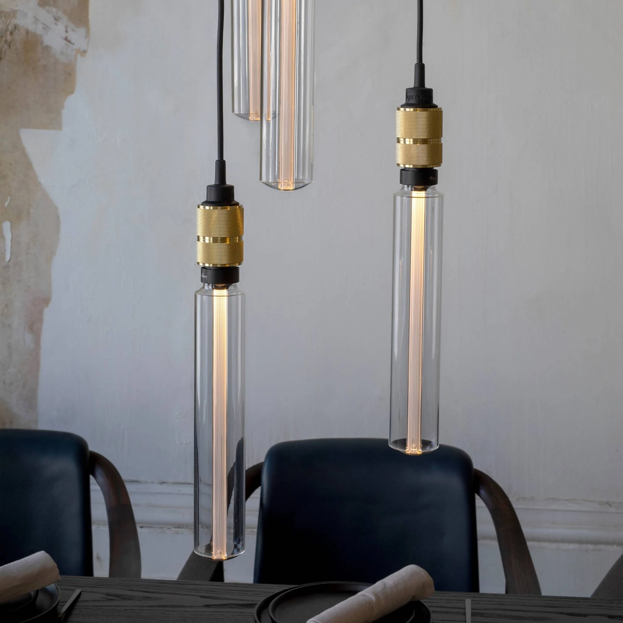 BUSTER BULB / TUBE