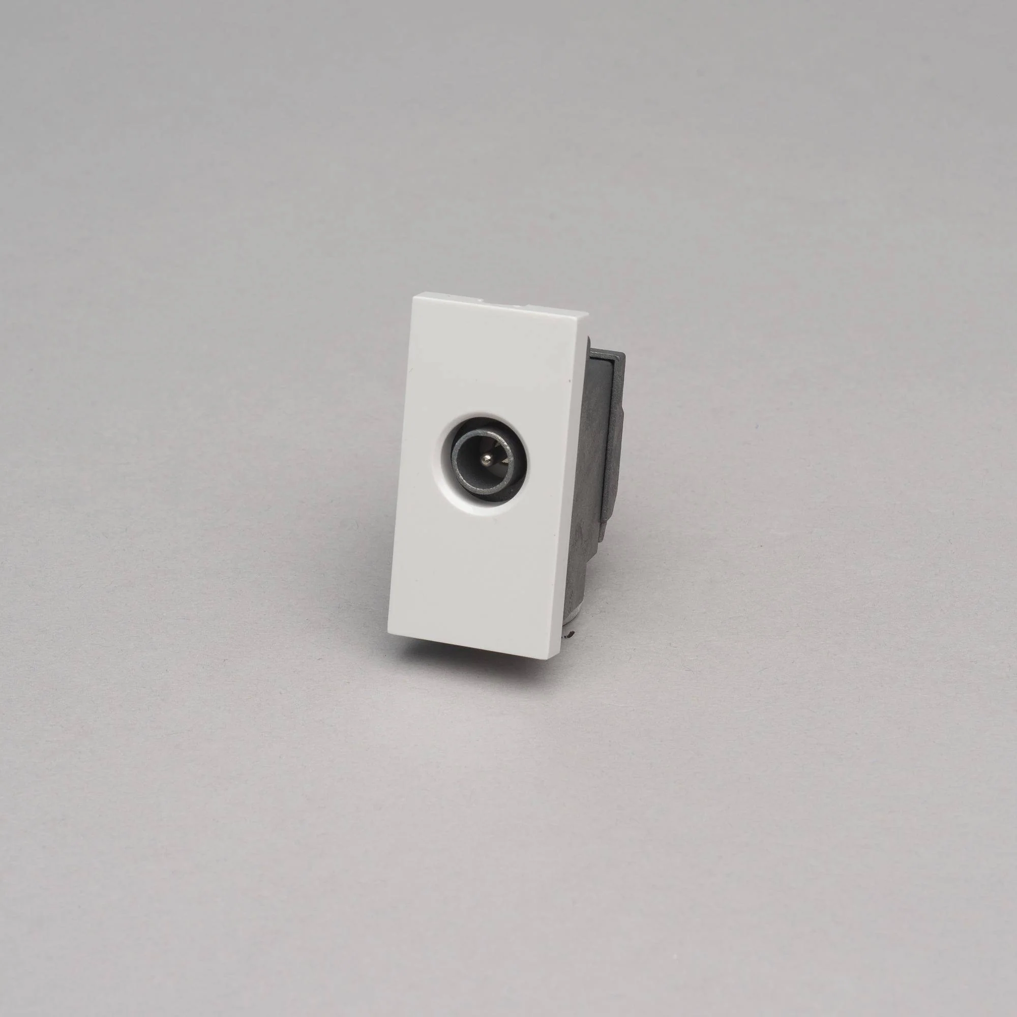 MODULE TV COAXIAL BLINDÉ Mâle 25 mm Module prise coaxiale blindée