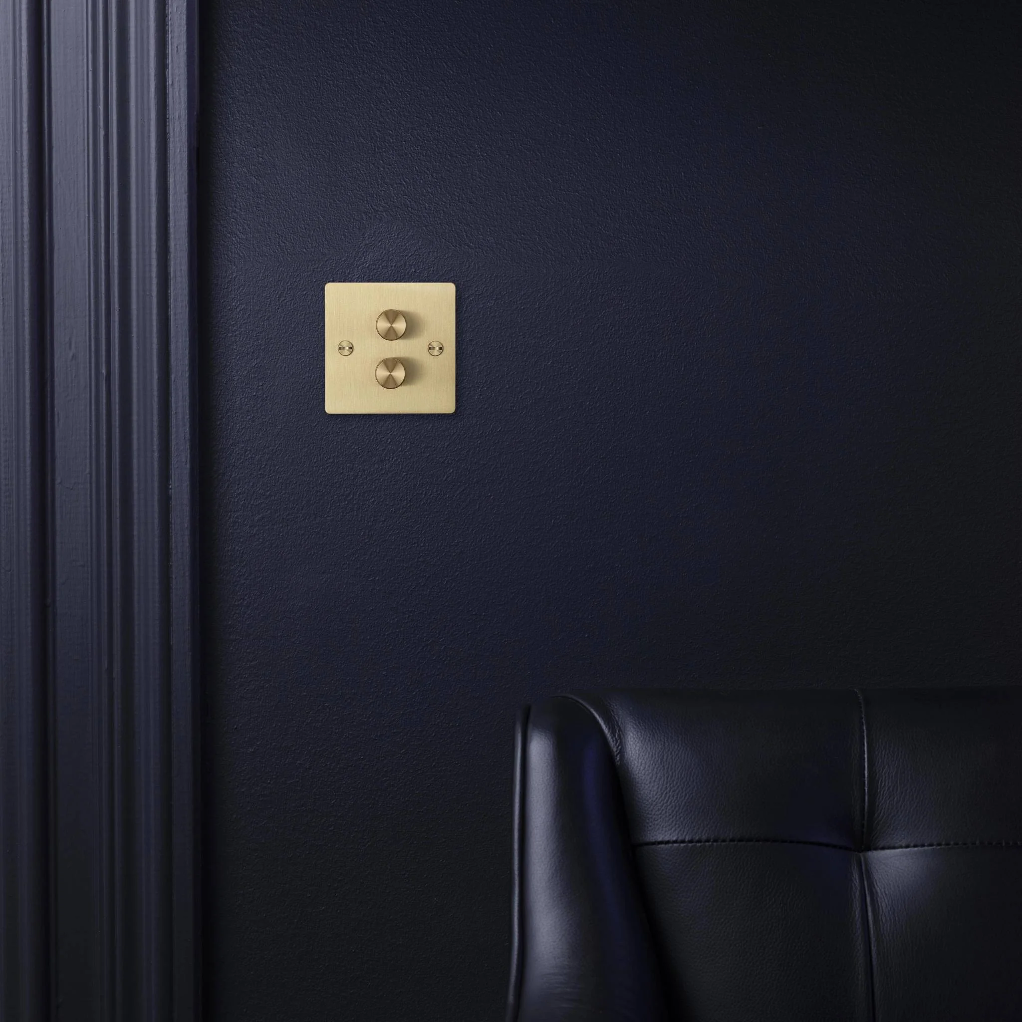 2G DIMMER / 120W / KRYDS / MESSING