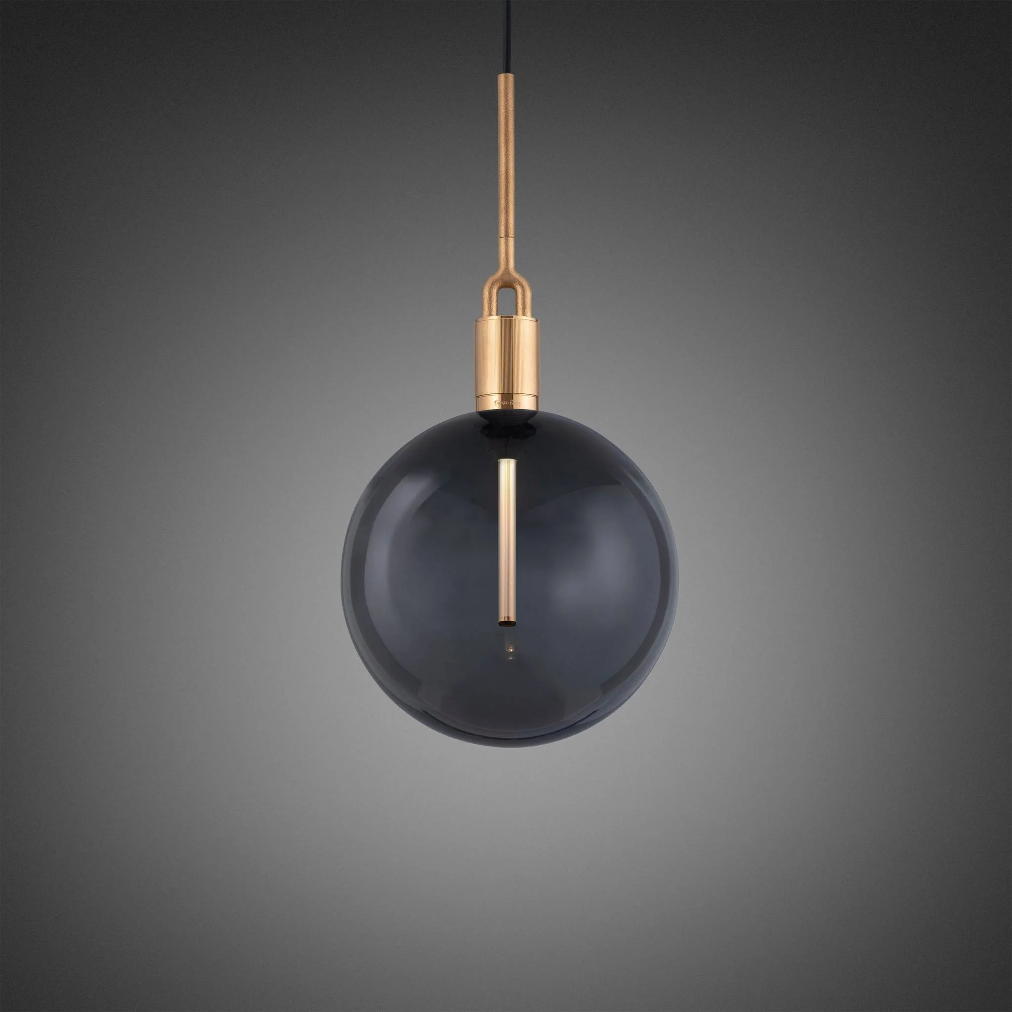 Wisząca lampa liniowa FORKED Globe SMOKED Large z przydymionymi kloszami