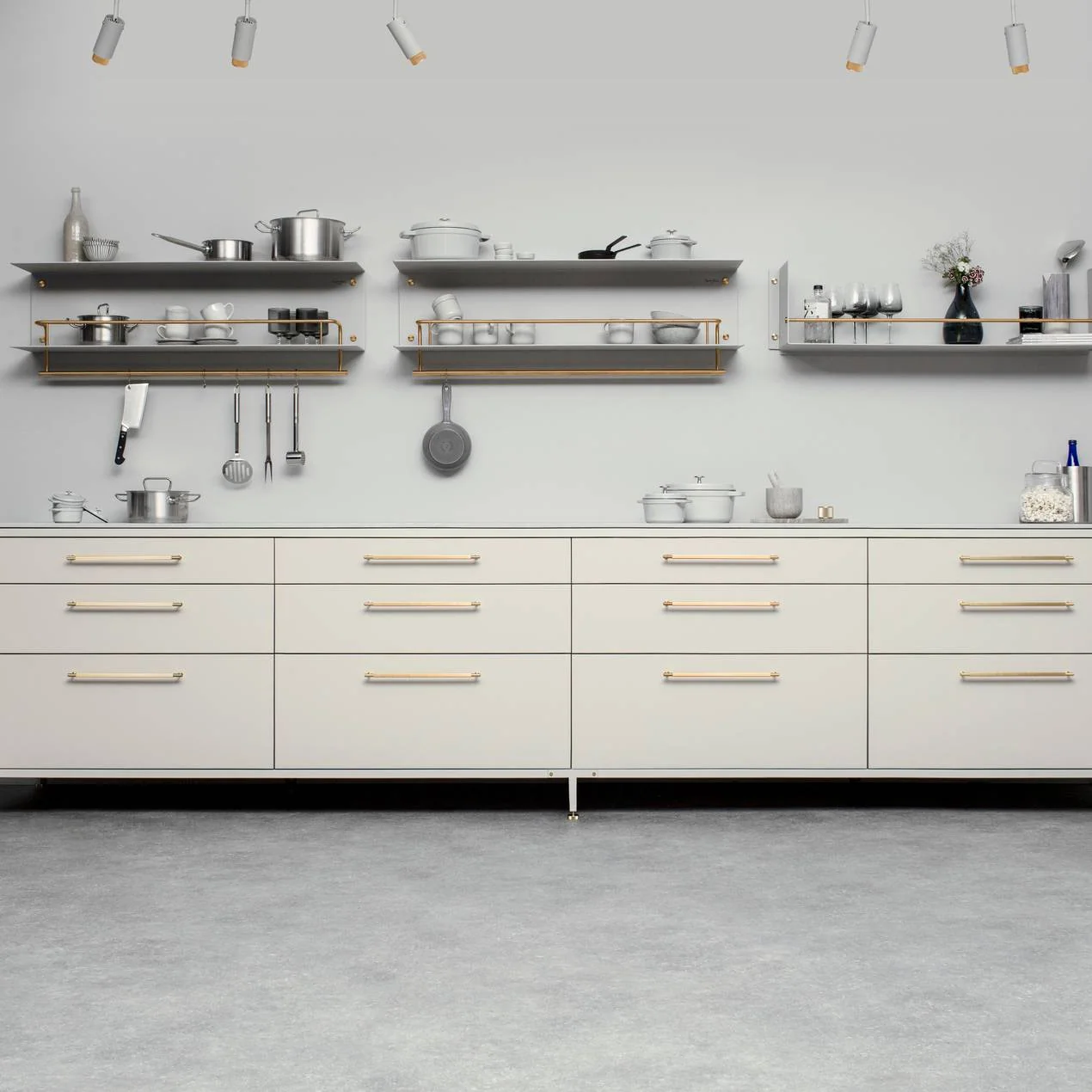 KITCHEN SHELF / HANGER / WITHOUT LOGO / STONE Kitchen Shelf With Pan Rail