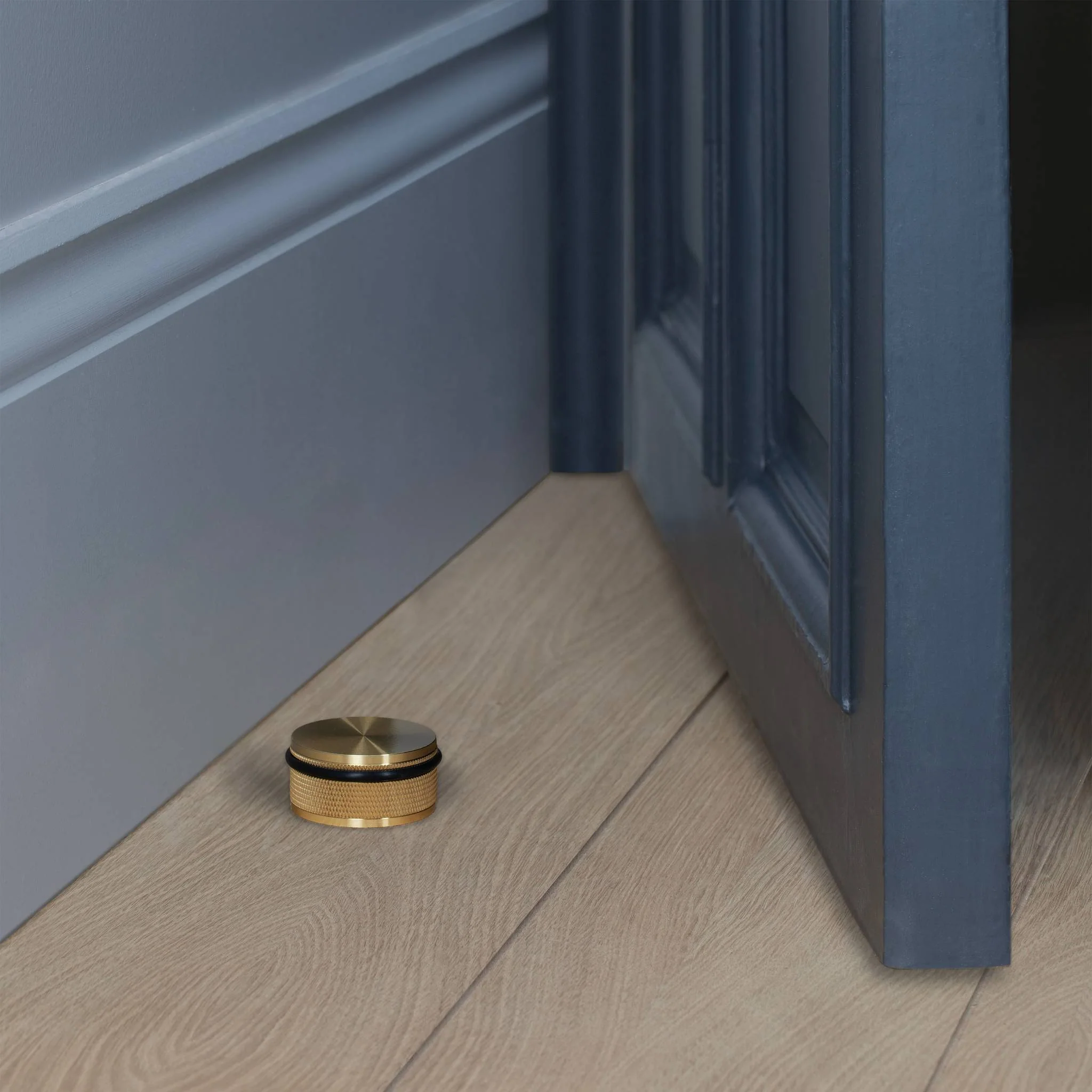 Floor Mounted Door Stop, Heavy Duty Cross Knurl Design