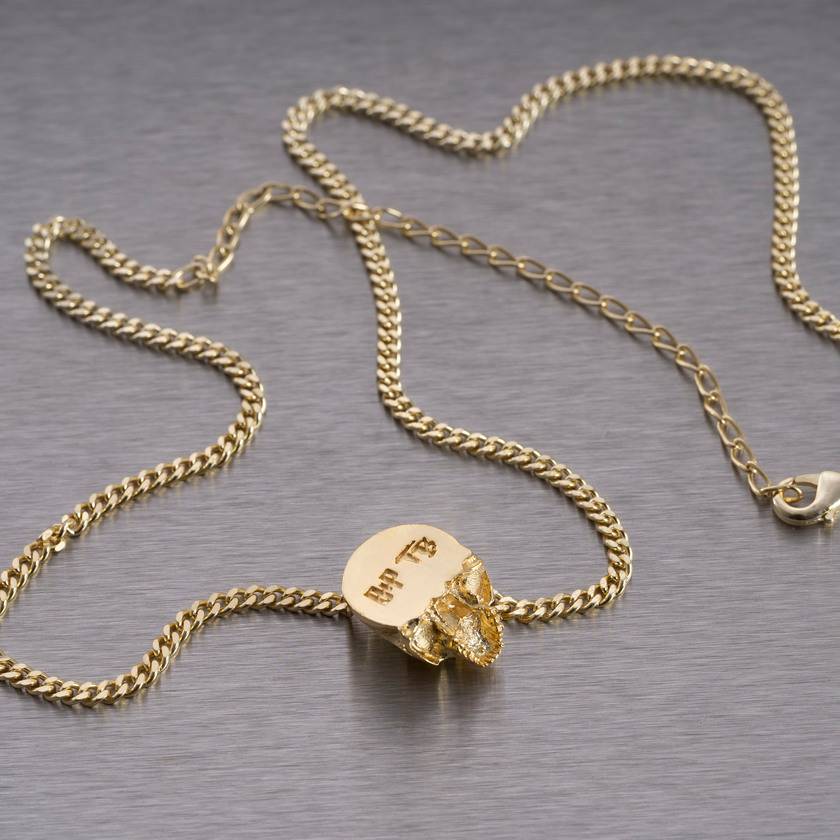 Skull NECKLACE / TRAVIS BARKER Metallguss-Halskette mit Kette
