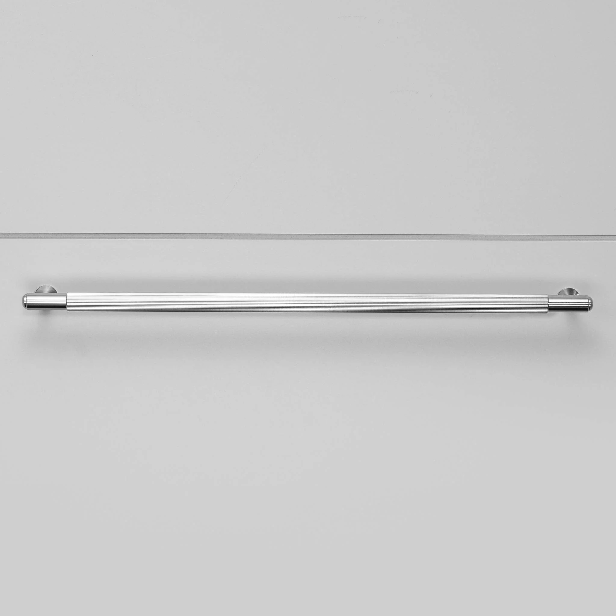 PULL BAR / LINEAR
