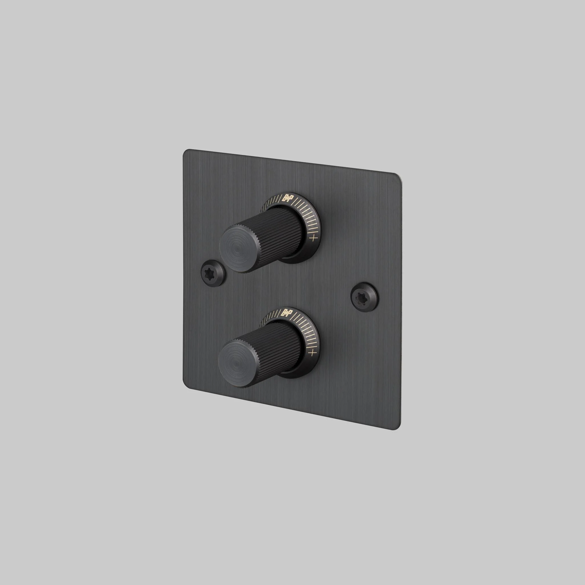 2G DIMMER / 120W / LINEAR / SMOKED BRONZE