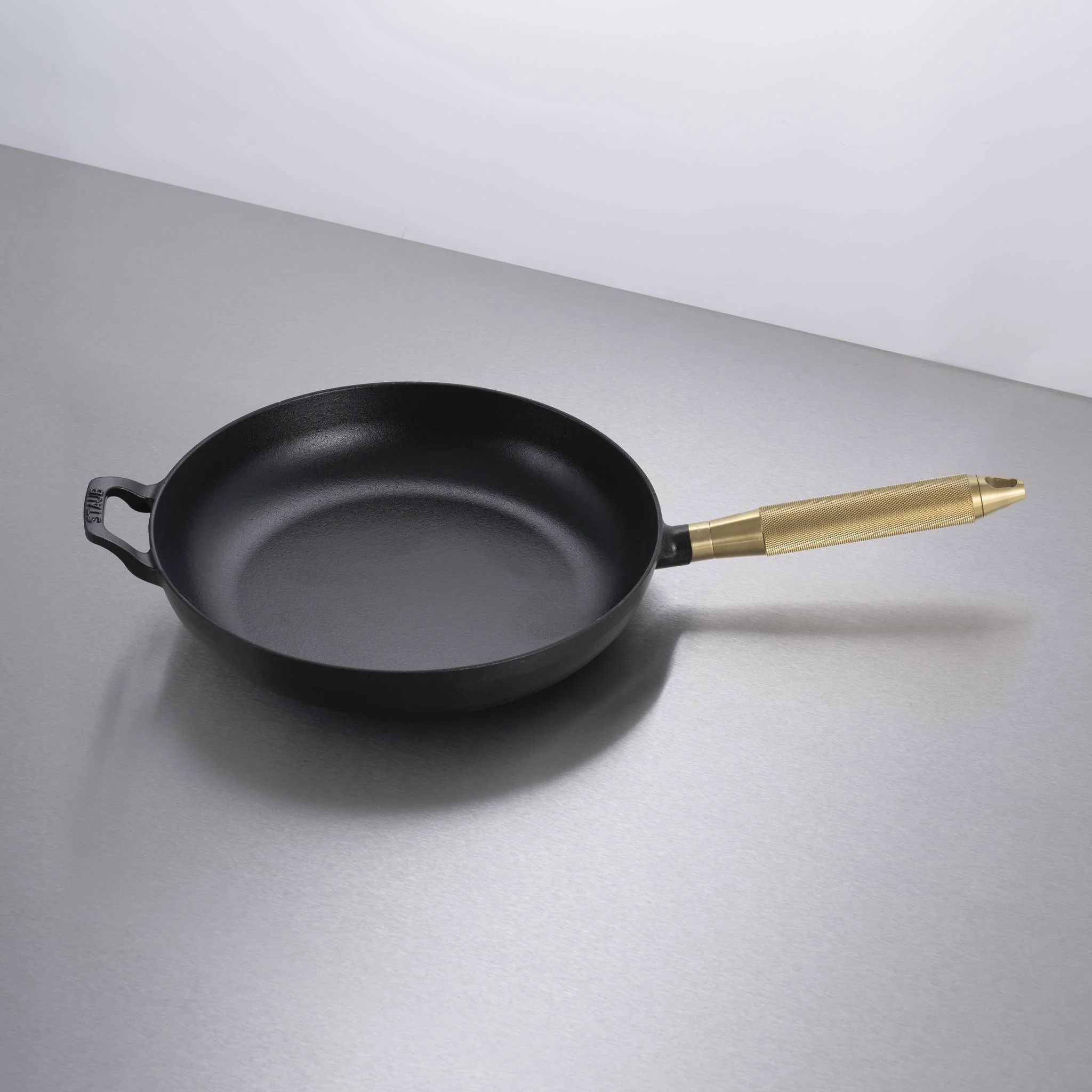 28cm Black Cast Iron Frying Pan with Cross Knurling and Staub Collaboration