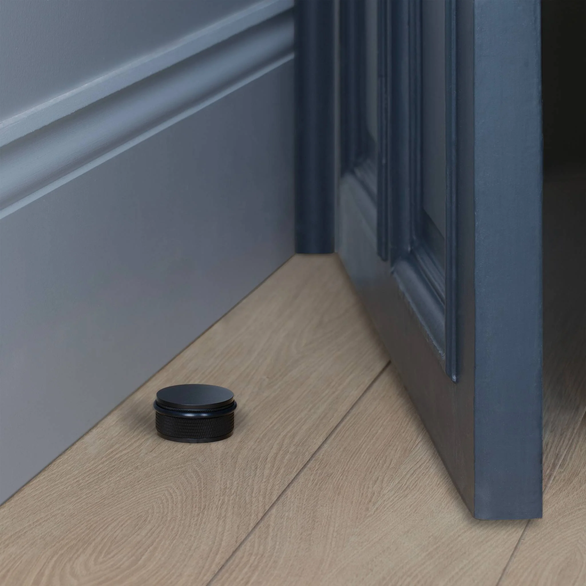 Floor Mounted Door Stop, Heavy Duty Cross Knurl Design