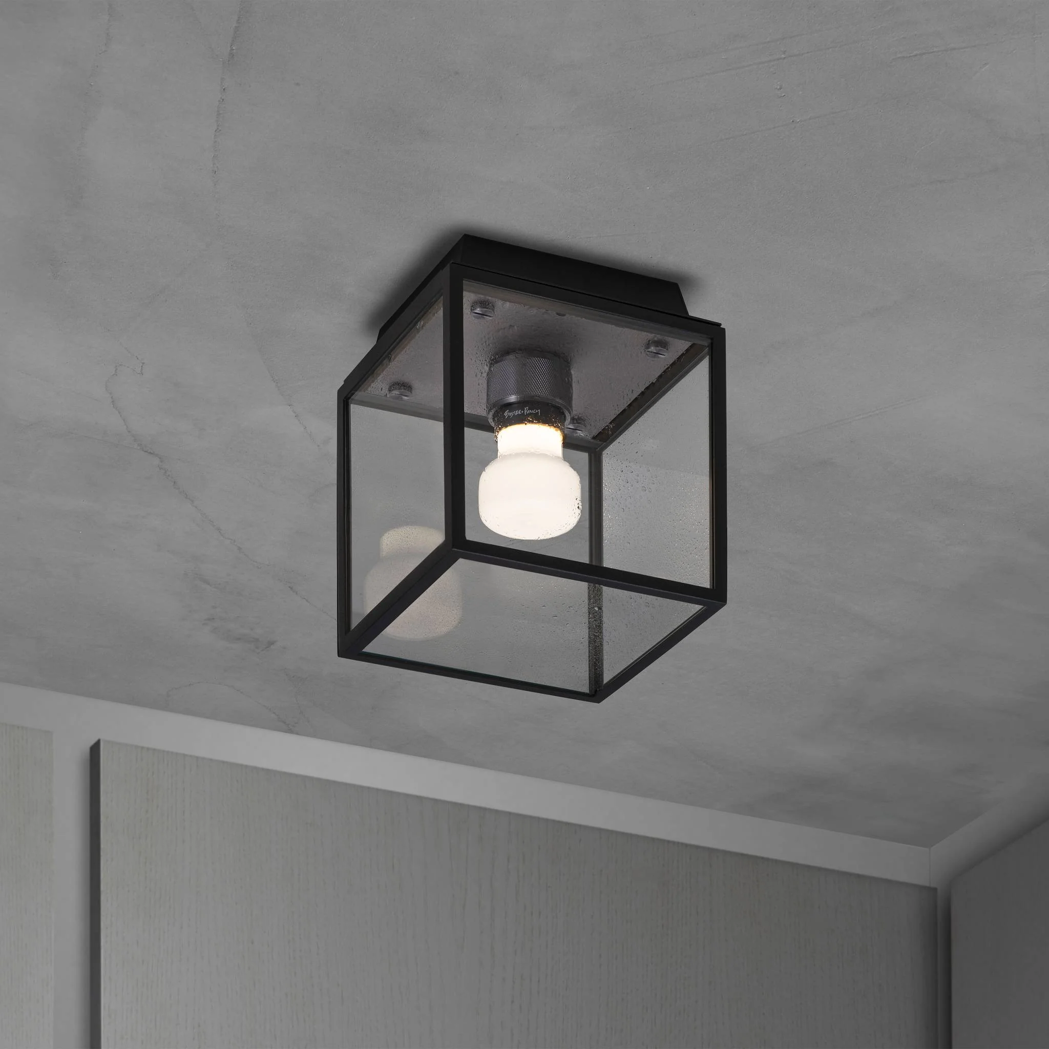 CAGED WET / CEILING / CROSS / SMALL Matt svart takpendel