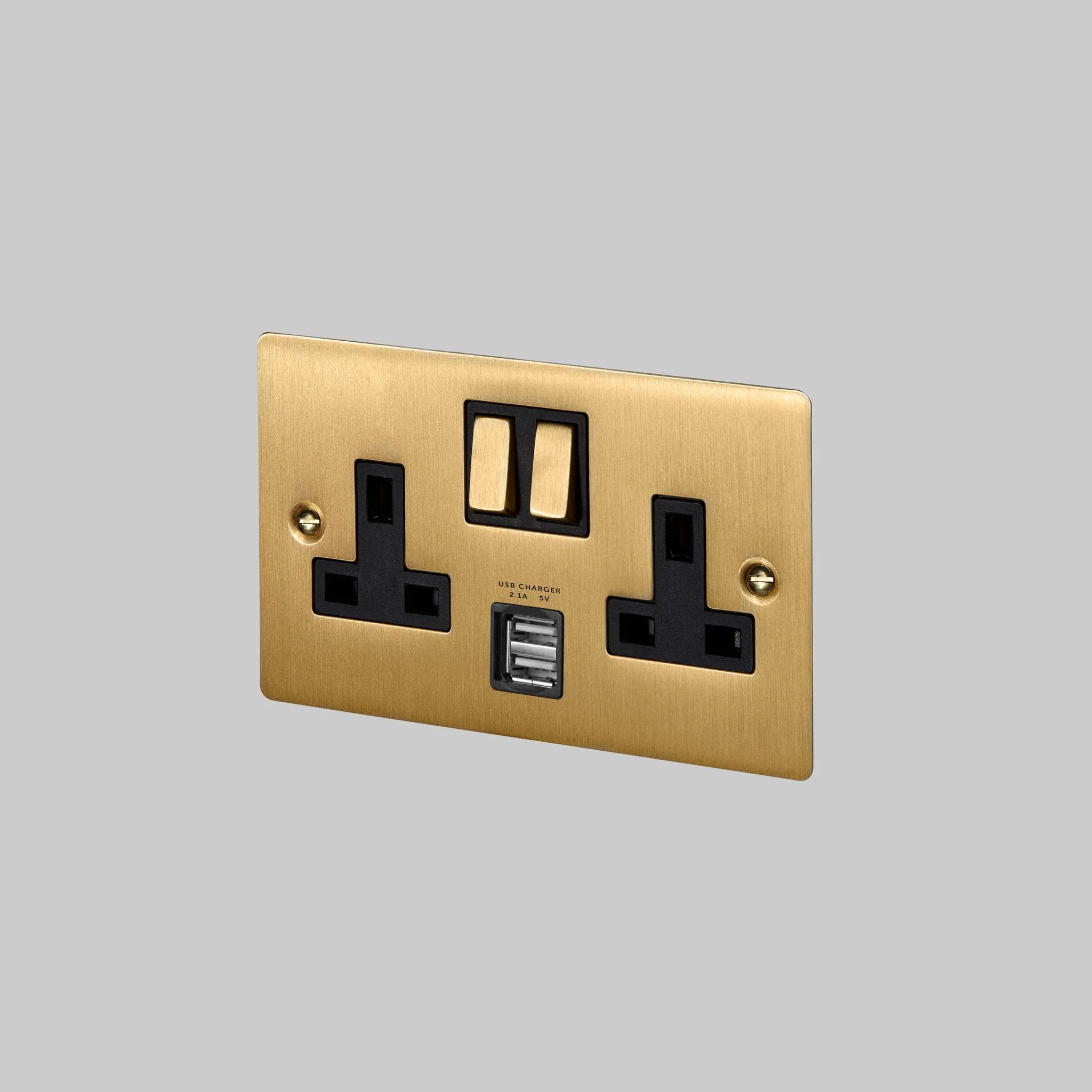 2G UK-STECKDOSE / USB