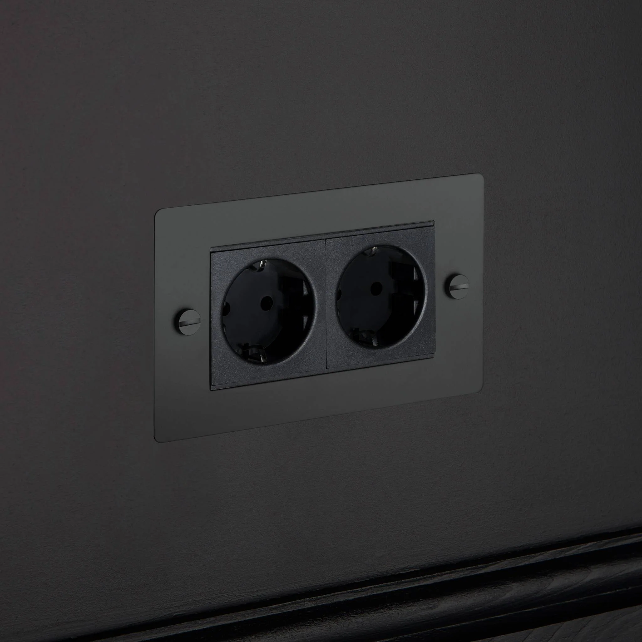 2G EURO SOCKET