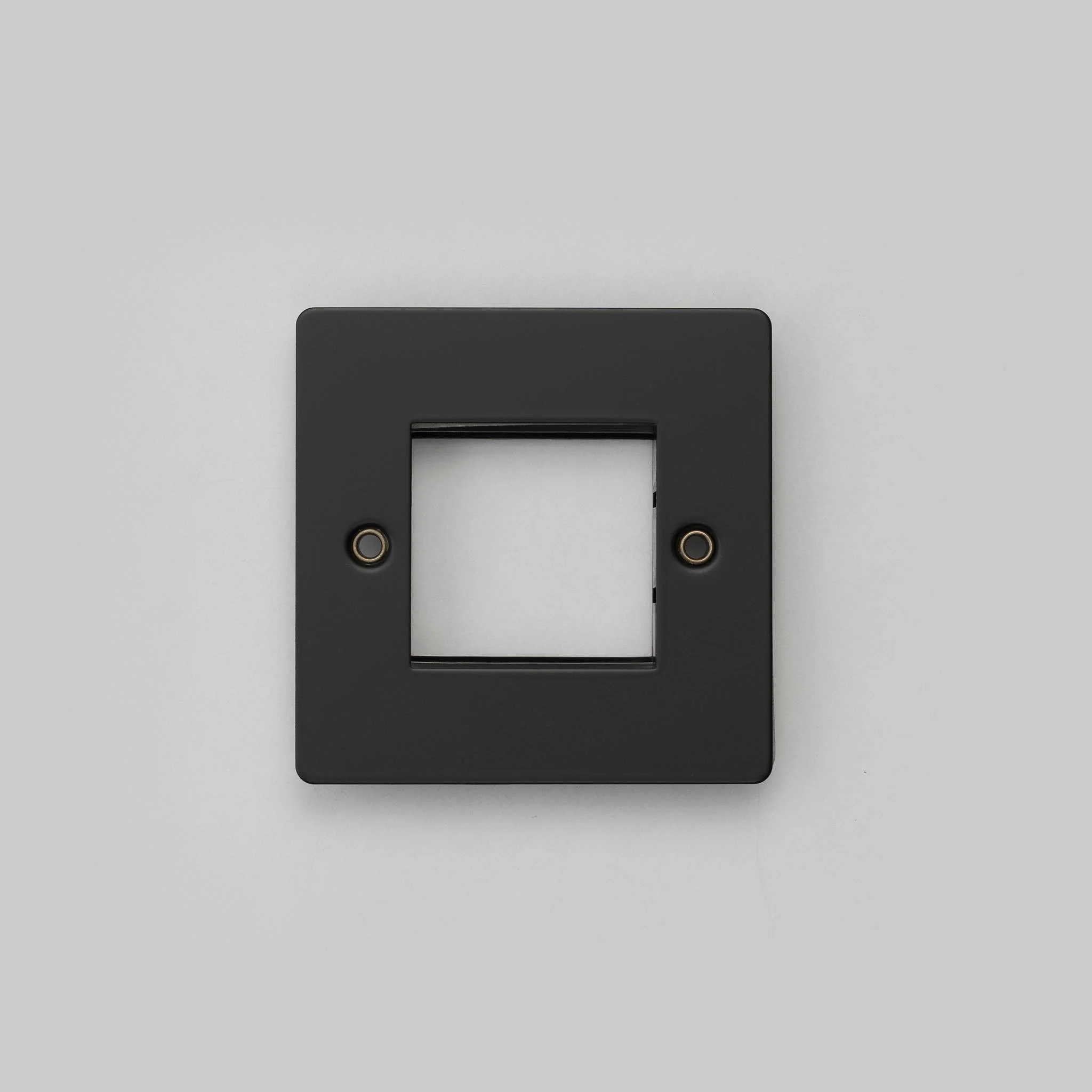 Pelat Dinding Logam 1G untuk Modul MODULE Tunggal, 45mm