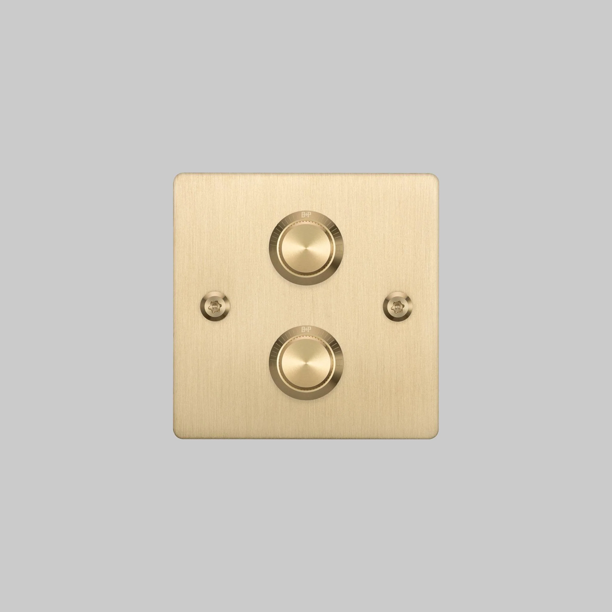 2G DIMMER / 120W / LINEAR / MESSING