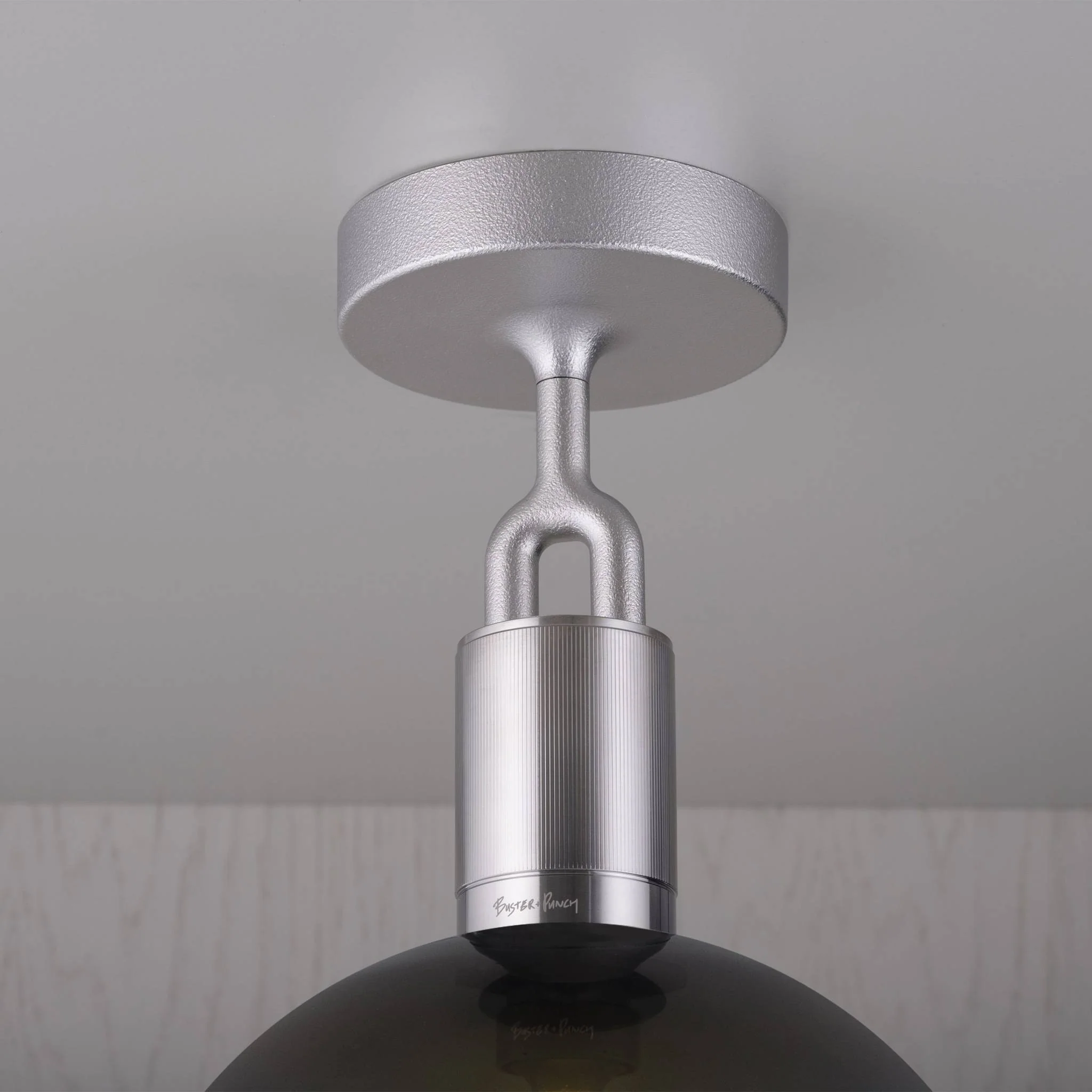 FORKED CEILING LINEAR plafondlamp met gerookte bol, groot