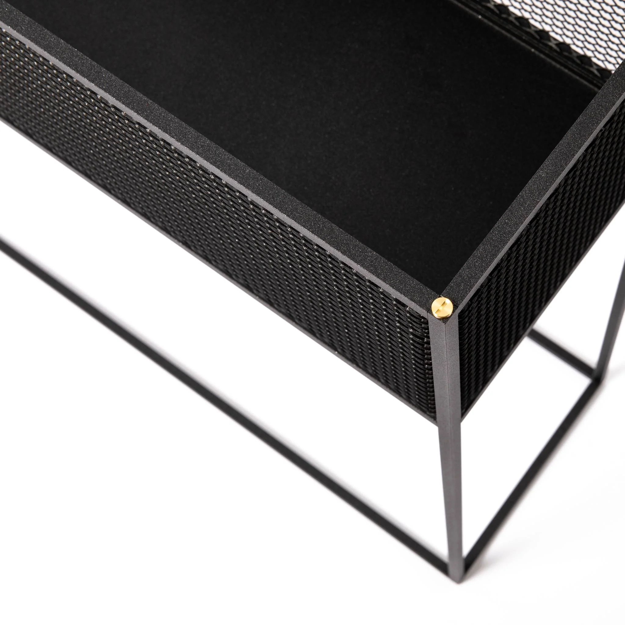 MESHED PLANTER 벽 및 화분용 모듈형 실내 플랜터