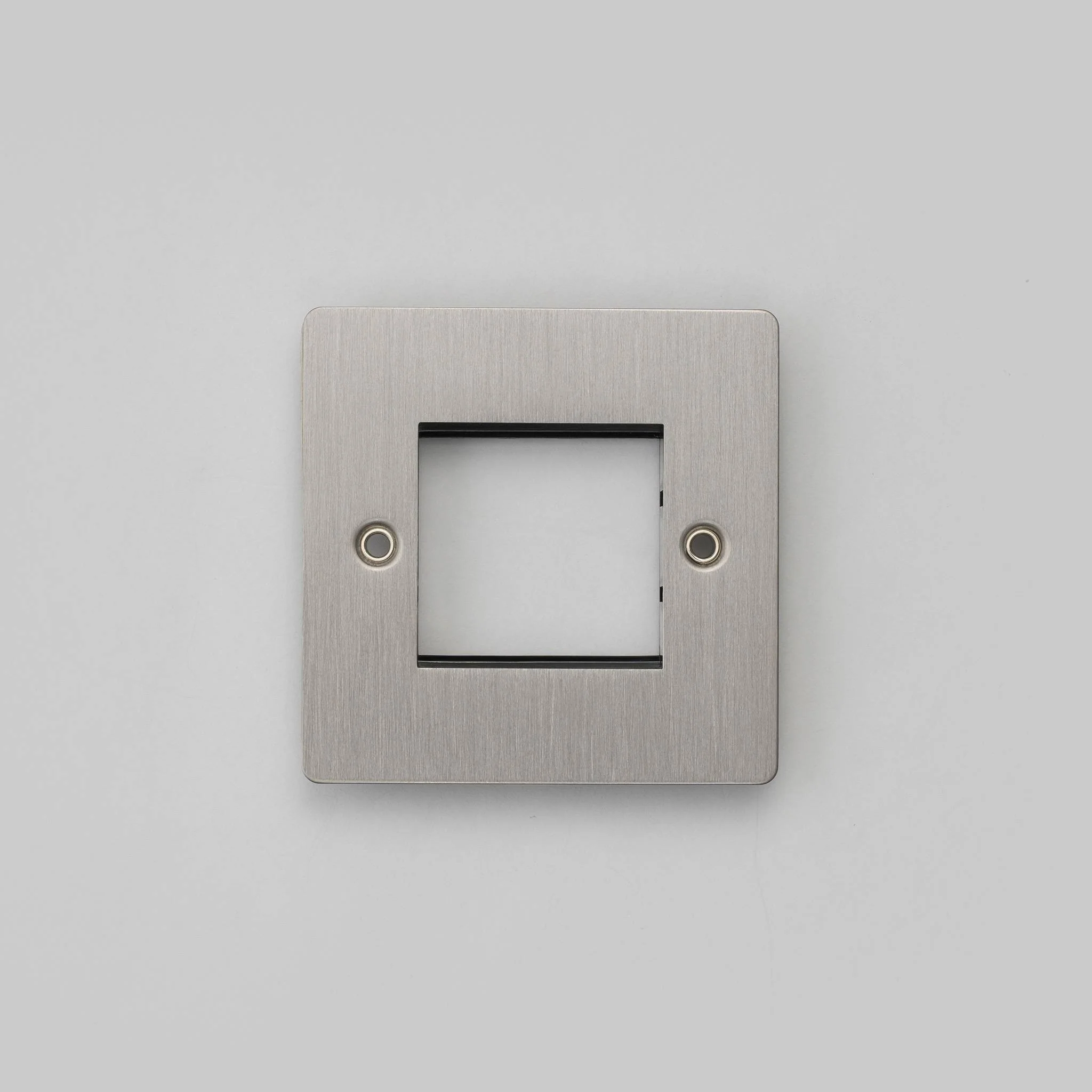 Pelat Dinding Logam 1G untuk Modul MODULE Tunggal, 45mm