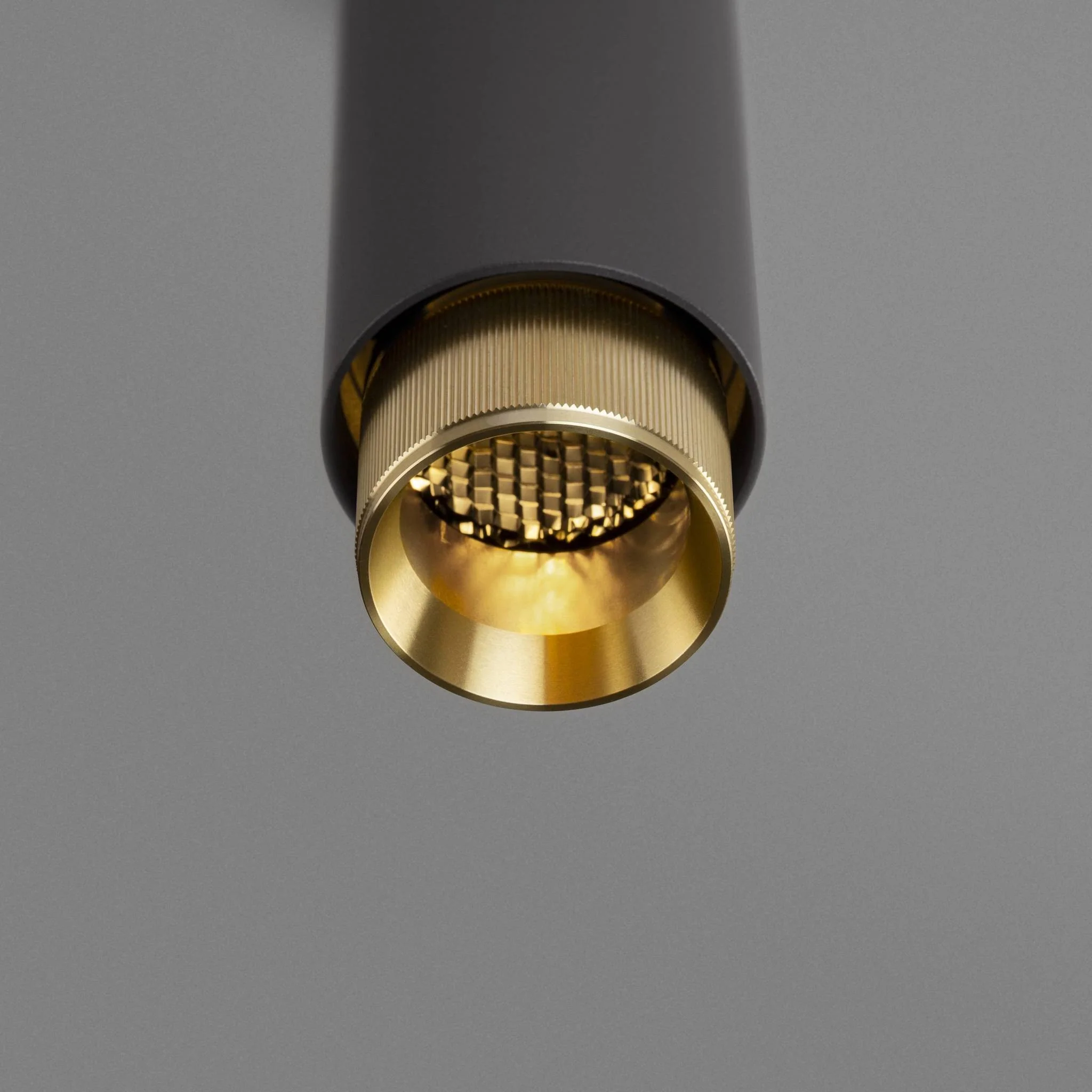 EXHAUST PENDANT / LINEAR GRAPHITE 吊燈射燈